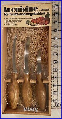 A SET OF 3 OAK-FINISHED UTENSIL KNIVES SPECIAL-DESIGNED FOR FRUITS and VEGETABLE