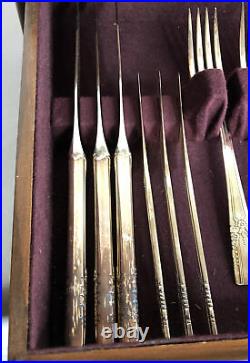 Artistic Flatware Set By Arcadian With DeLuxe Storage Case Home Decorators 44 Pc