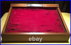 BUCK KNIVES STORE WOODEN & GLASS DISPLAY CASE WithTWO ORIGINAL RED LINED DRAWERS