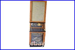Case XX Dealer Floor Display Oak Wood Case WithLock Silver Level 63445 Nice