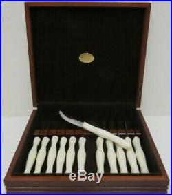 Cutco 12-piece Pearl White Table Knife Set In Cherry Wood Storage Case 1759