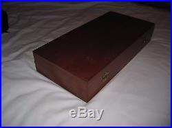 Knife COLLECTION Storage CASE BOX Cabinet Wood Dove Tail Foam Velour 16 x 8 x 3