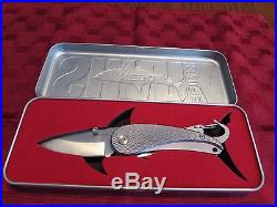 Nebo Shark Knife in Metal Storage Tin/Display Case