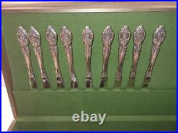 Oneida Community Brahms Stainless Flatware Set 65 Pieces and Wooden Storage Case