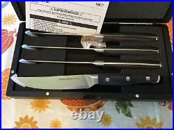 Pampered Chef 4 STEAK KNIFE SET 1581 With wood storage case magnetic latch