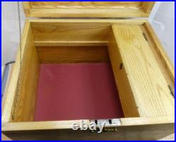 VERY NICE OAK STORAGE KNIFE GUN TOOL JEWELRY COLLECTIBLES BOX CASE Cabinet VERY NICE OAK STORAGE KNIFE GUN TOOL JEWELRY COLLECTIBLES BOX CASE Cabinet