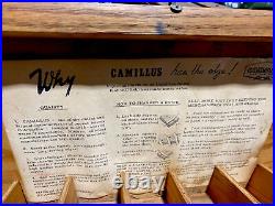 VTG Camillus Knife Hardware Store Counter Top Display/Storage Case with 16 Knives
