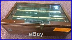 Vintage Buck Knives Store Counter Top 12 Knife Display Case