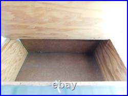 Vintage Camco Counter Top Retail Store Knife Display Sales Case Box withStorage Vintage Camco Counter Top Retail Store Knife Display Sales Case Box withStorage