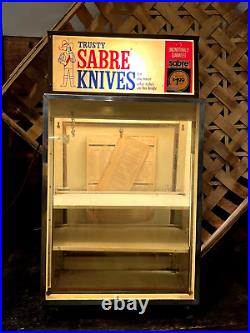 Vintage Sabre Pocket Knives Hardware Store Counter Top Lighted Display Case (16) Vintage Sabre Pocket Knives Hardware Store Counter Top Lighted Display Case (16)