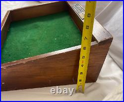 Vintage Wood Buck Knives Knife Wood Glass Counter Top Store Display Case Lock